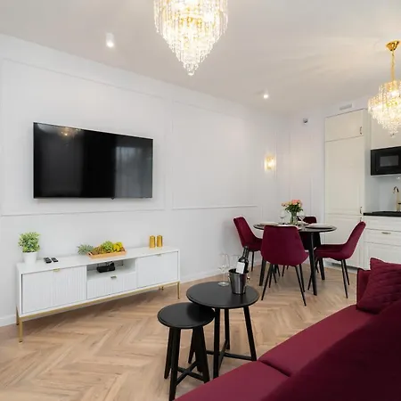 Exclusive Crystal Apartment